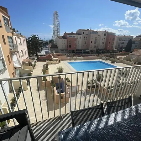 Apartment Climatise Avec Balcon, Piscine Et Parking Au Cap D'agde - Fr-1-723-50 Agde